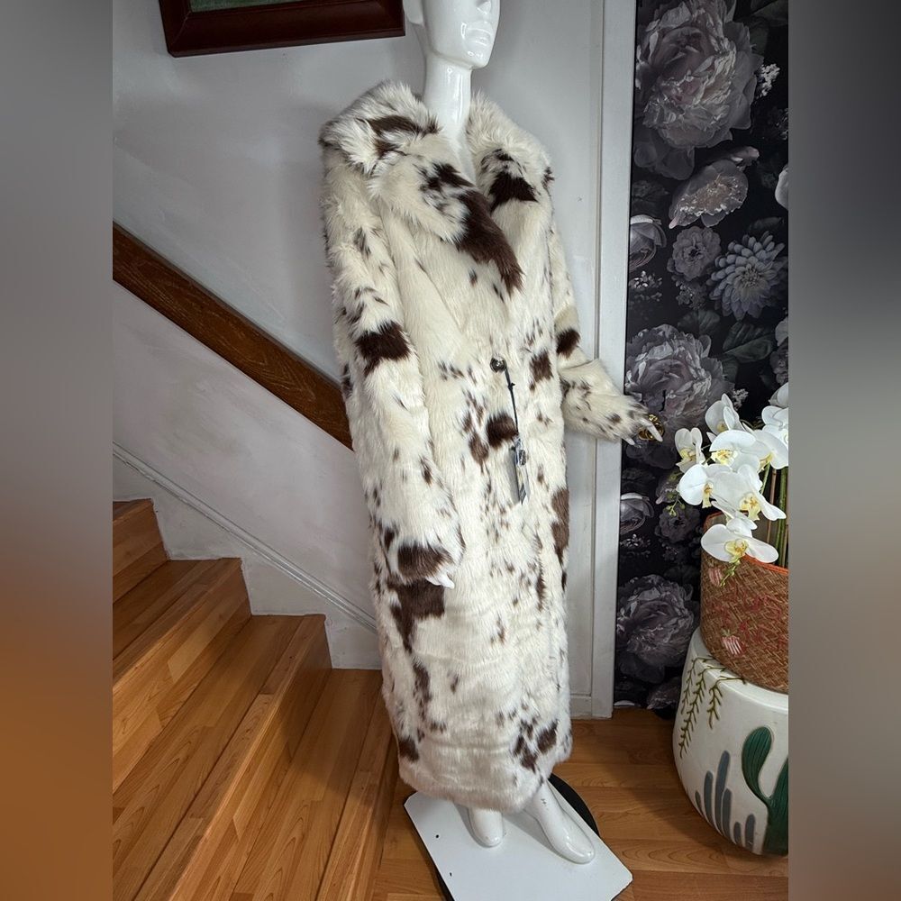 Powder River Outfitters Ladies Cow Print View 6